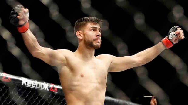 yairrodriguez2.jpg